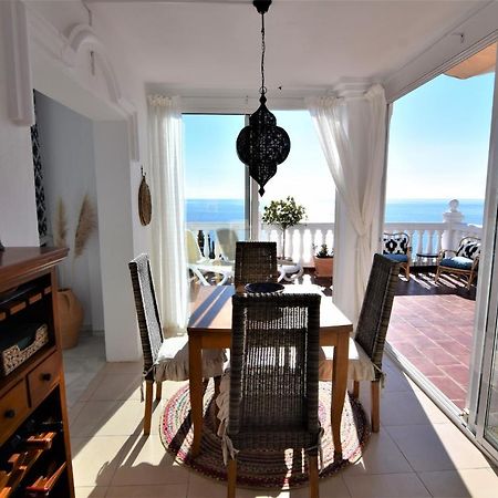 Ladera Panorama 2 Villa Nerja Luaran gambar